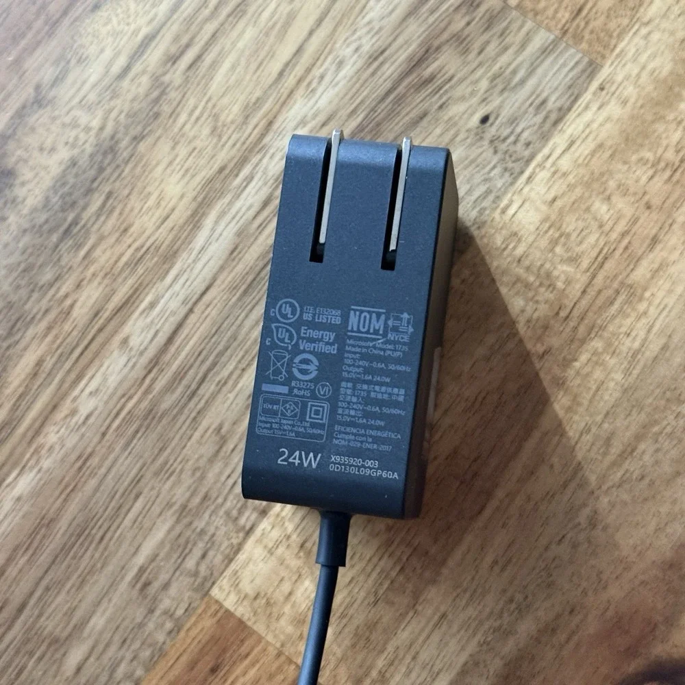 Genuine 24W 15V 1.6A 1735 Charger for Microsoft Surface Pro4 M3 Surface Go 1 2 3